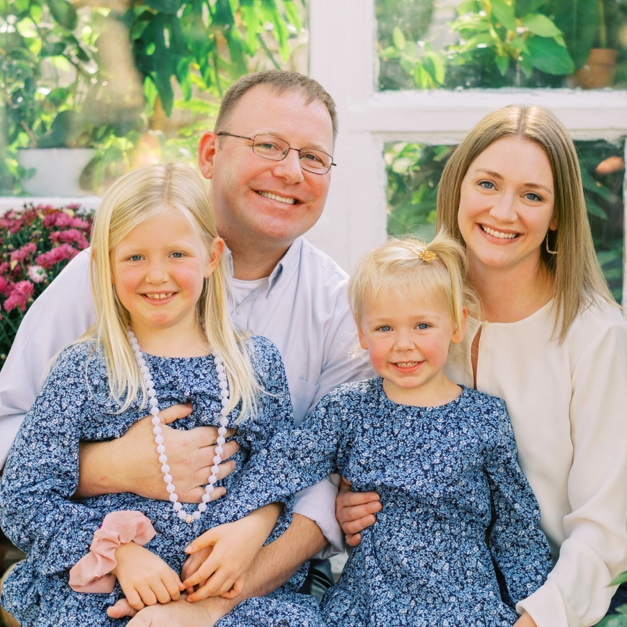 Dr. Nic Bisig headshot